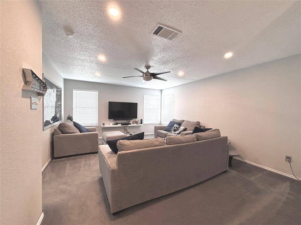 Saginaw, TX 76131,700 Hummingbird Trail