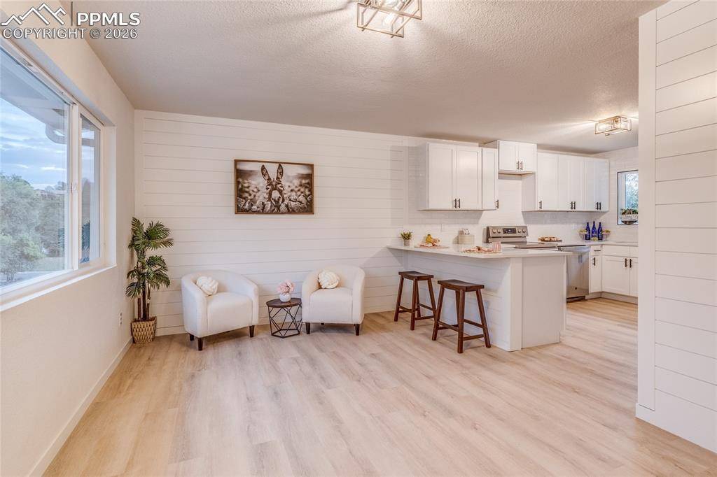 Colorado Springs, CO 80904,2527 Launcelot CT