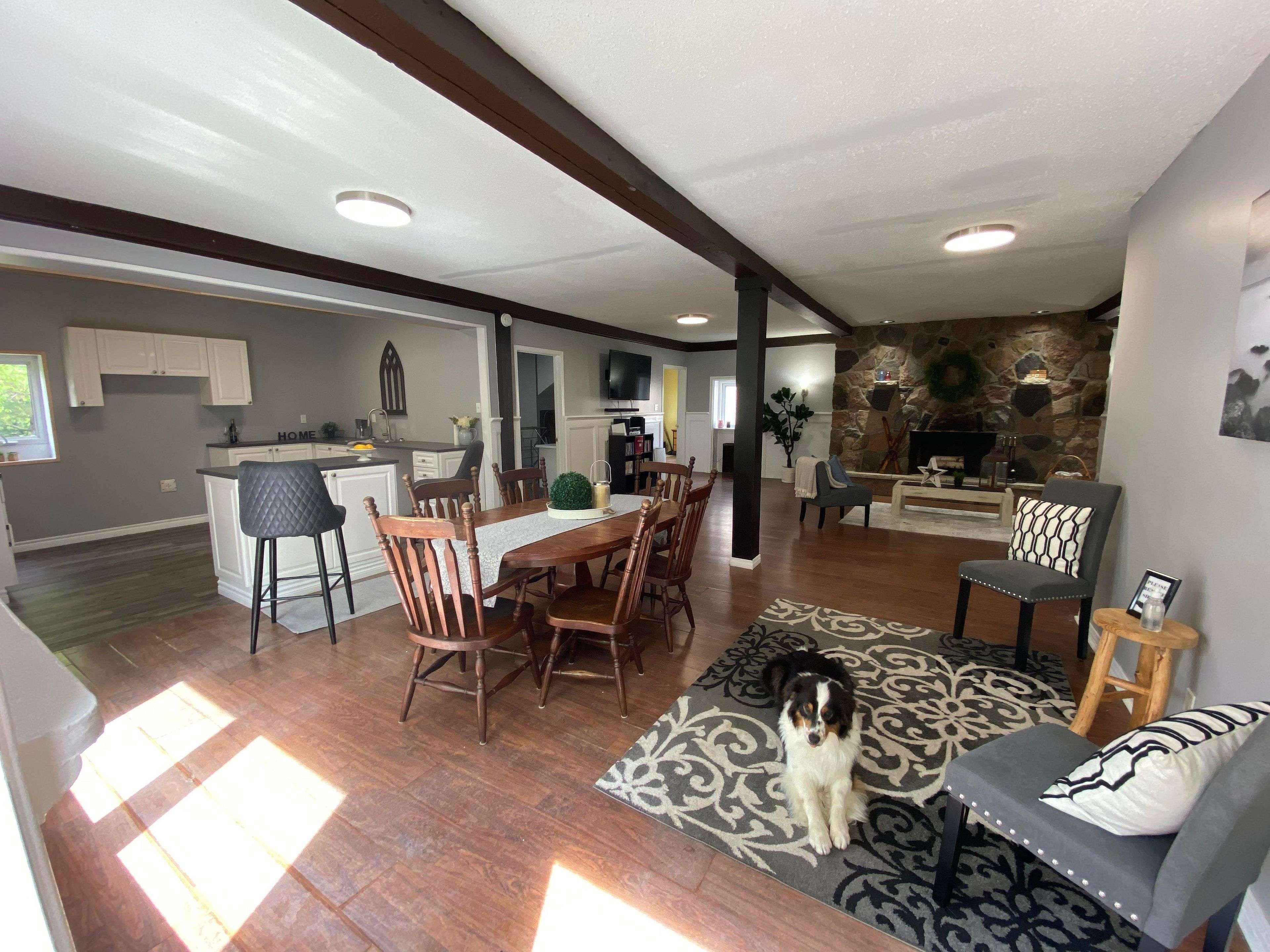 Huntsville, ON P1H 2N5,204 MINERAL SPRINGS RD