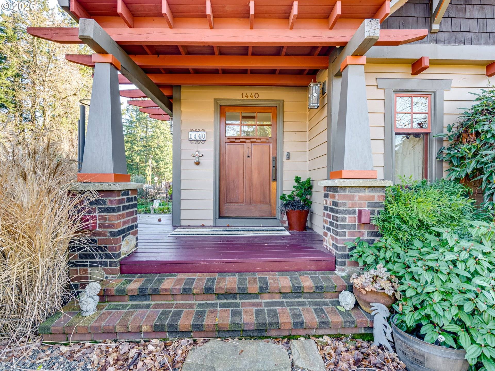 Camas, WA 98607,1440 DIVISION ST