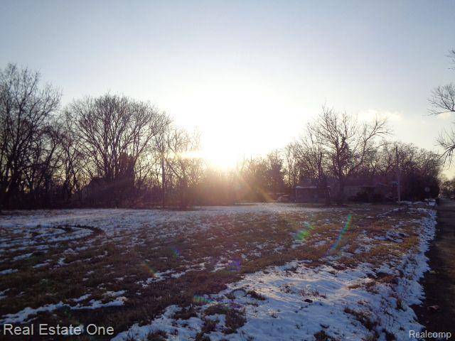 Detroit, MI 48205,14404 MANNING ST