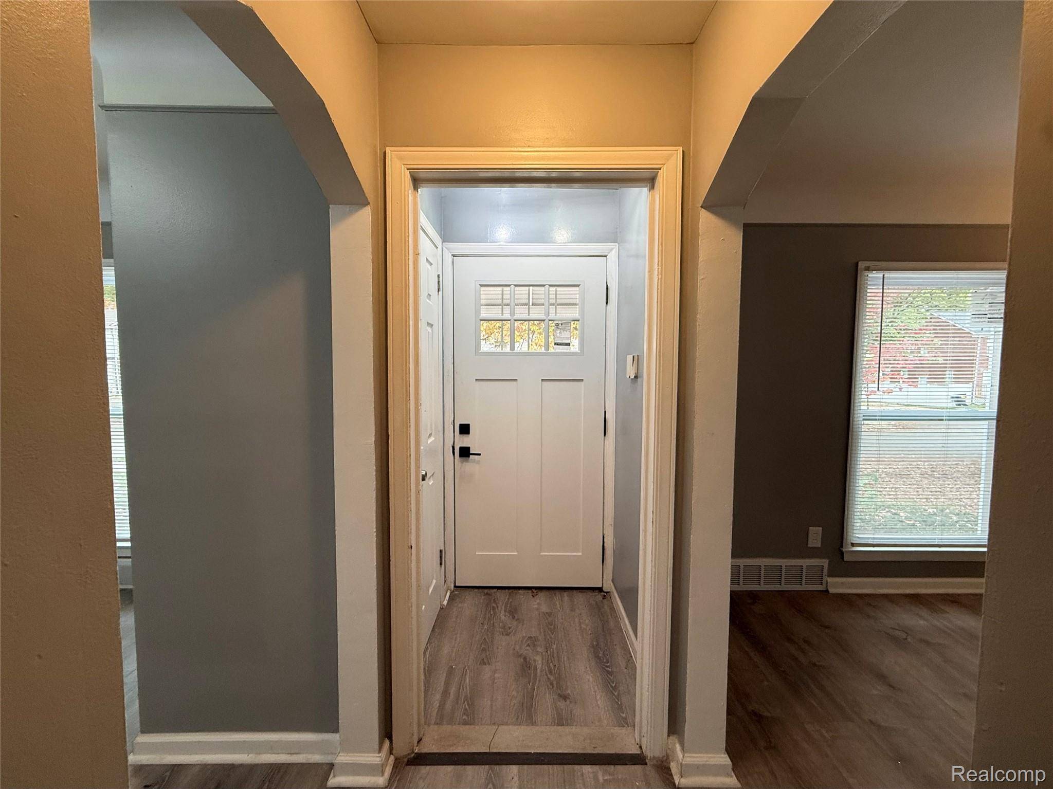 Detroit, MI 48221,18611 Pinehurst ST