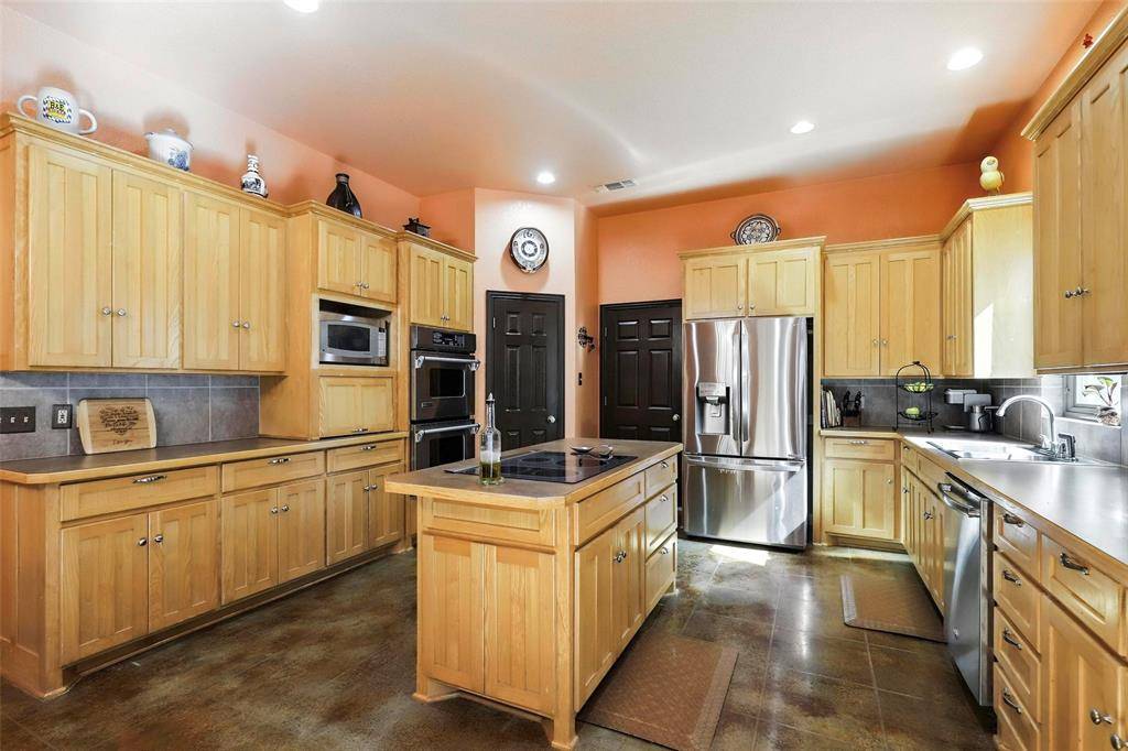 Millsap, TX 76066,6135 Dobbs Valley Road