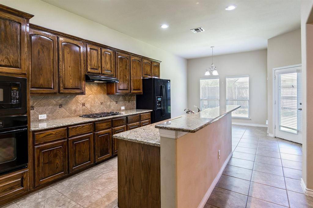 Mckinney, TX 75072,10104 Waterstone Way