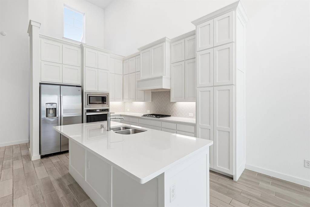 Trophy Club, TX 76262,137 Claire Drive