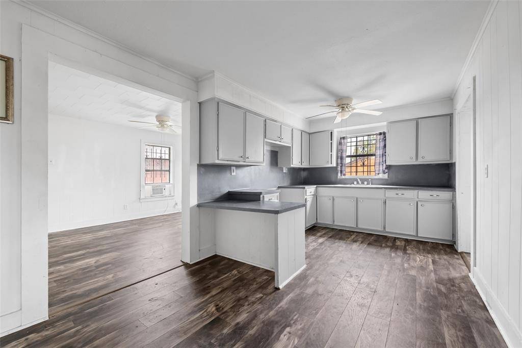 Tyler, TX 75702,2517 N Grand Avenue