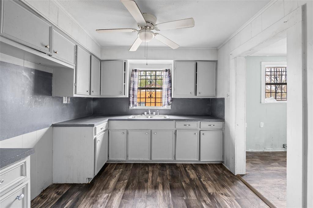 Tyler, TX 75702,2517 N Grand Avenue