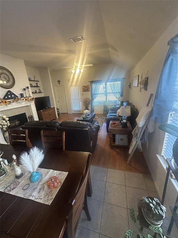 Arlington, TX 76001,715 W Milton Drive