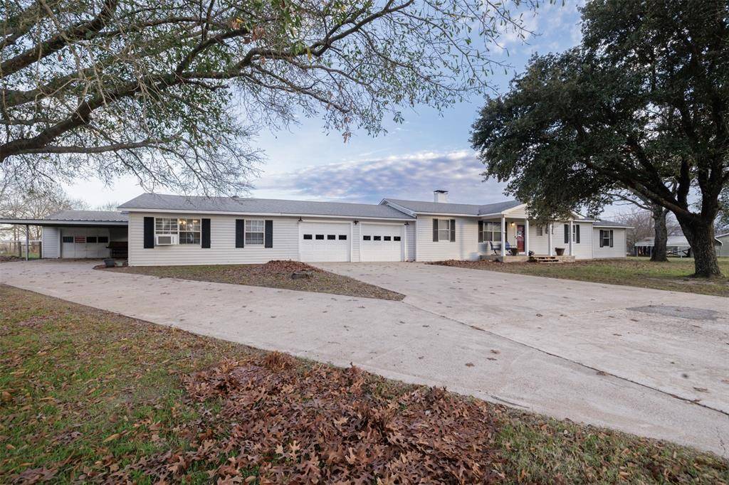 Quinlan, TX 75474,7253 County Road 2294