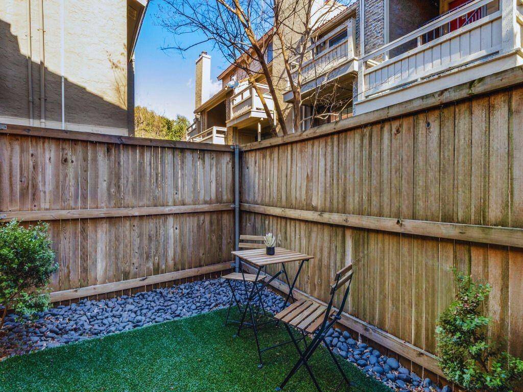 Dallas, TX 75206,5200 Martel Avenue #9B