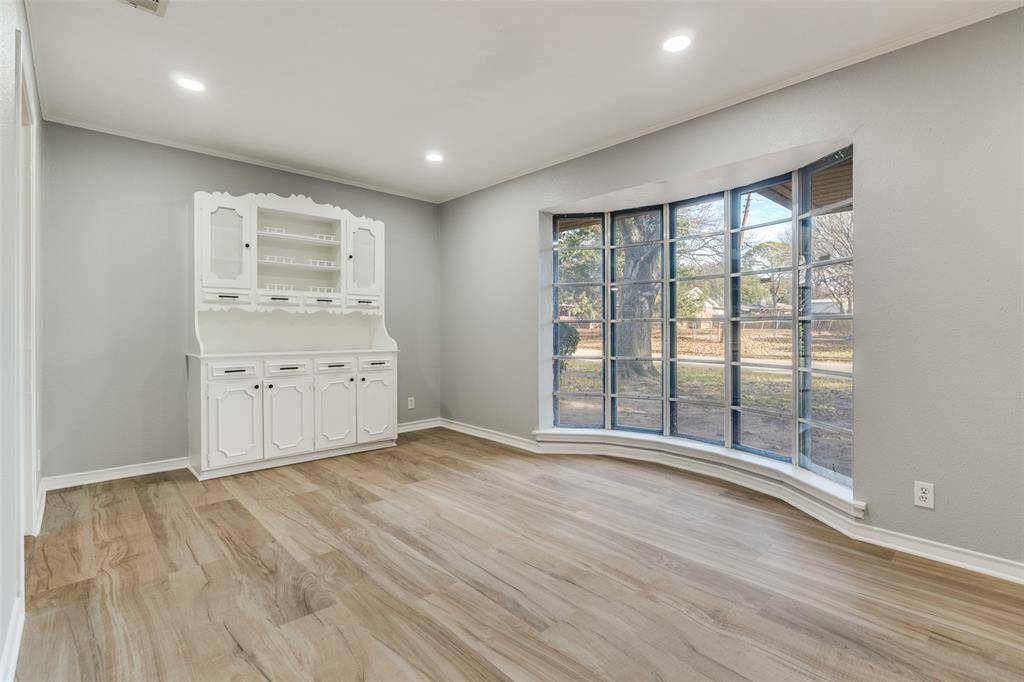 Ennis, TX 75119,116 Lumpkin Drive