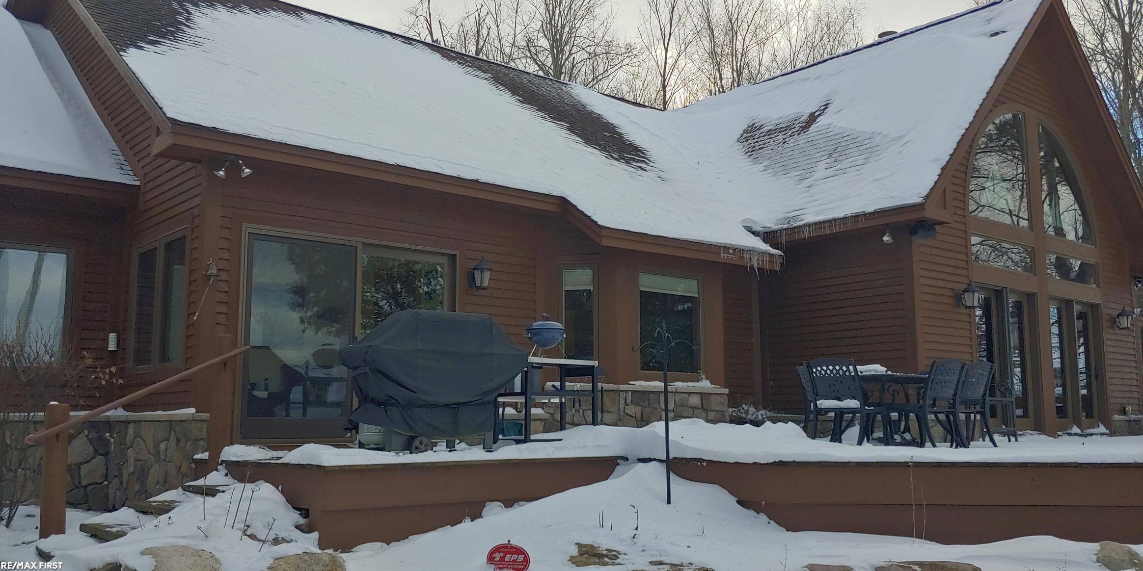 Indian River, MI 49749,709 E Mullett RD