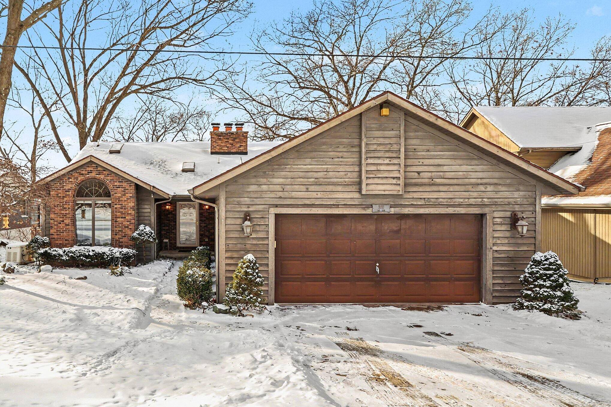 Battle Creek, MI 49014,2111 Oak LN