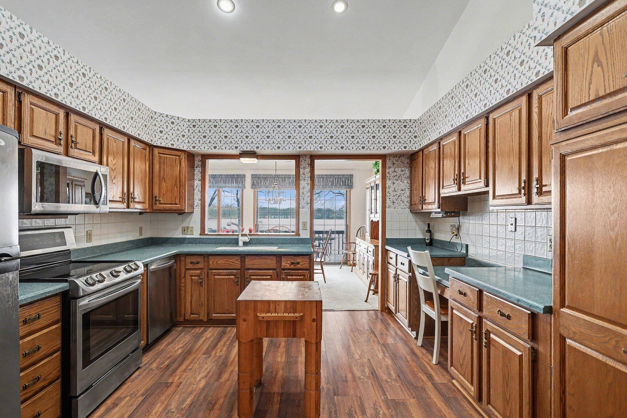 Battle Creek, MI 49014,2111 Oak LN