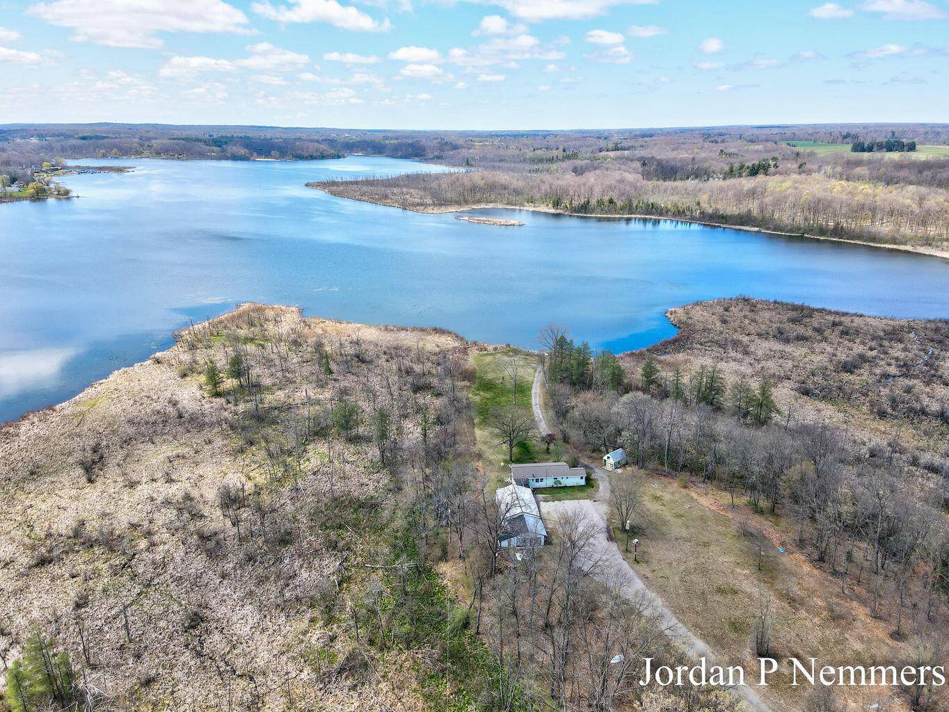 12375 Overlook DR NE, Oakfield Twp, MI 48838