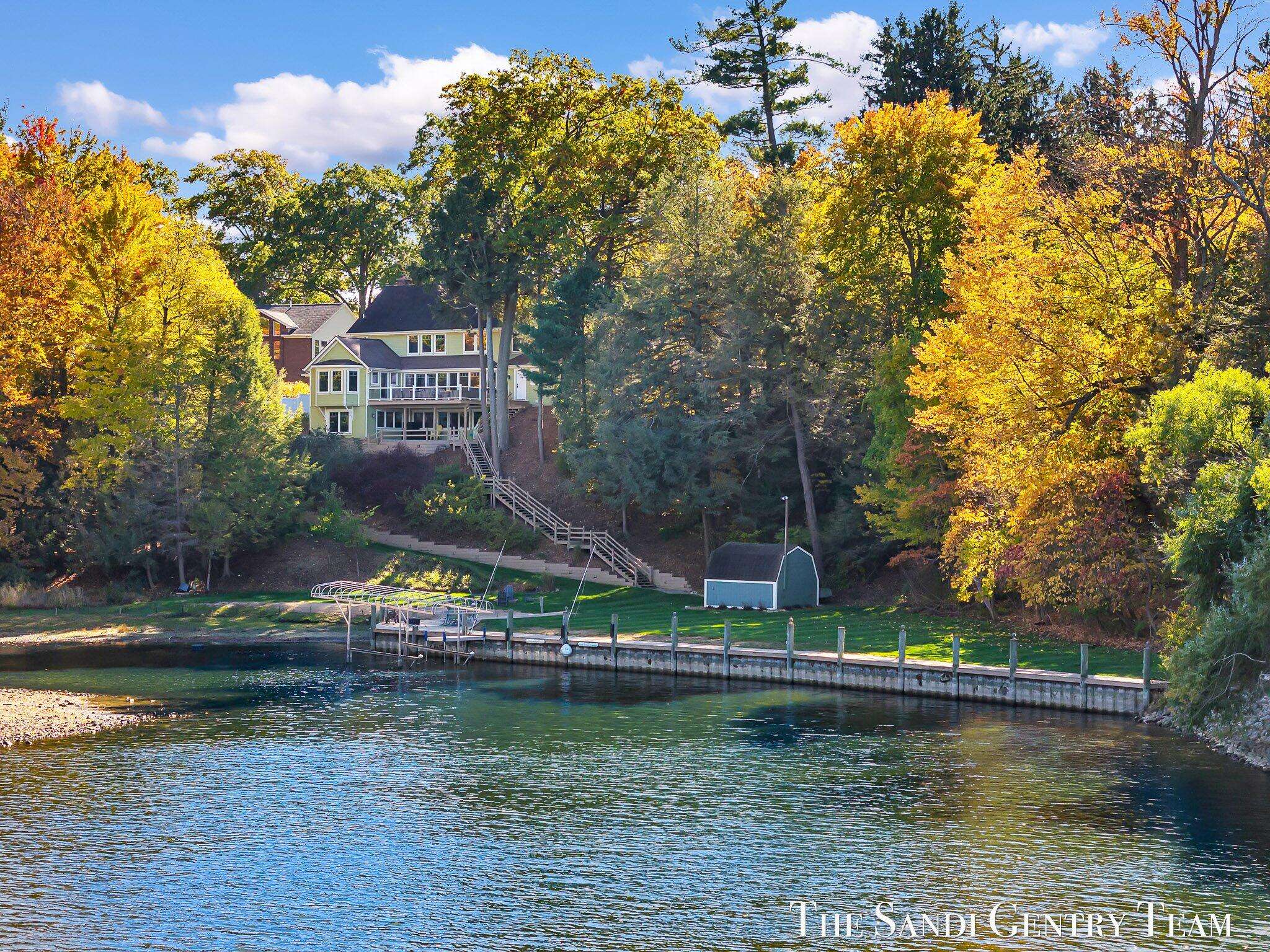 Spring Lake, MI 49456,18886 Greenwood CT