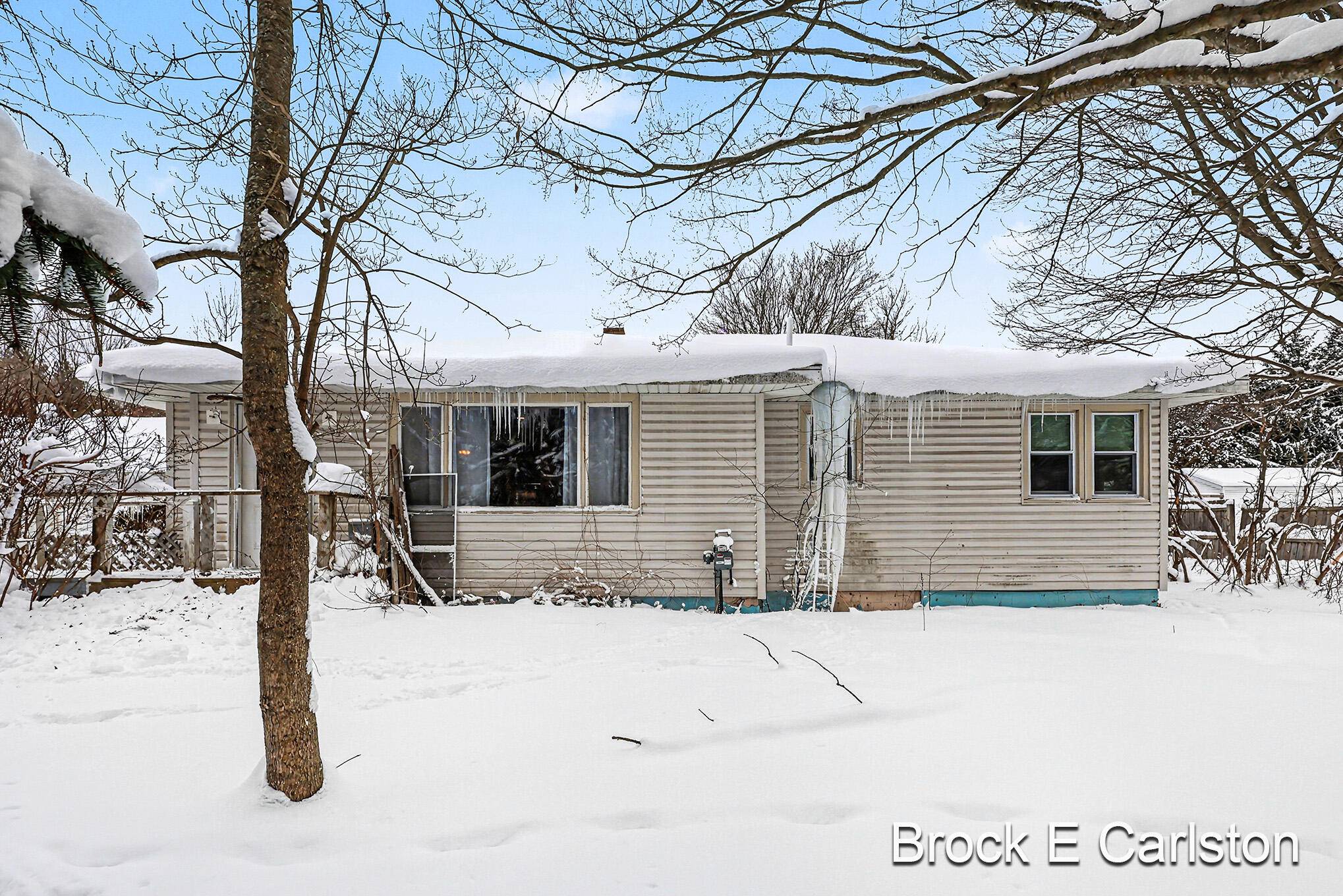 Fruitport, MI 49415,4249 S Hilton Park RD