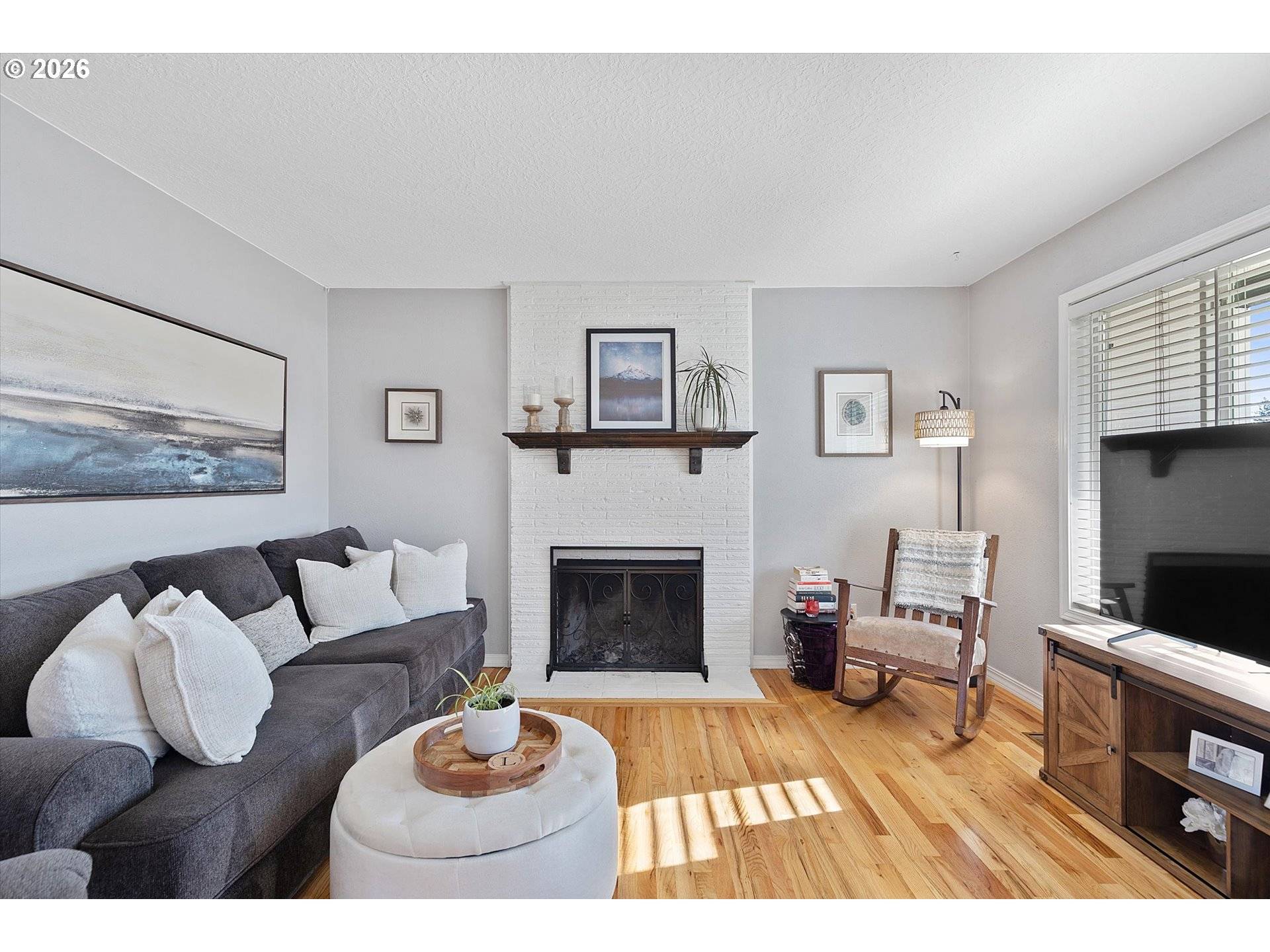 Portland, OR 97220,11821 NE SISKIYOU ST