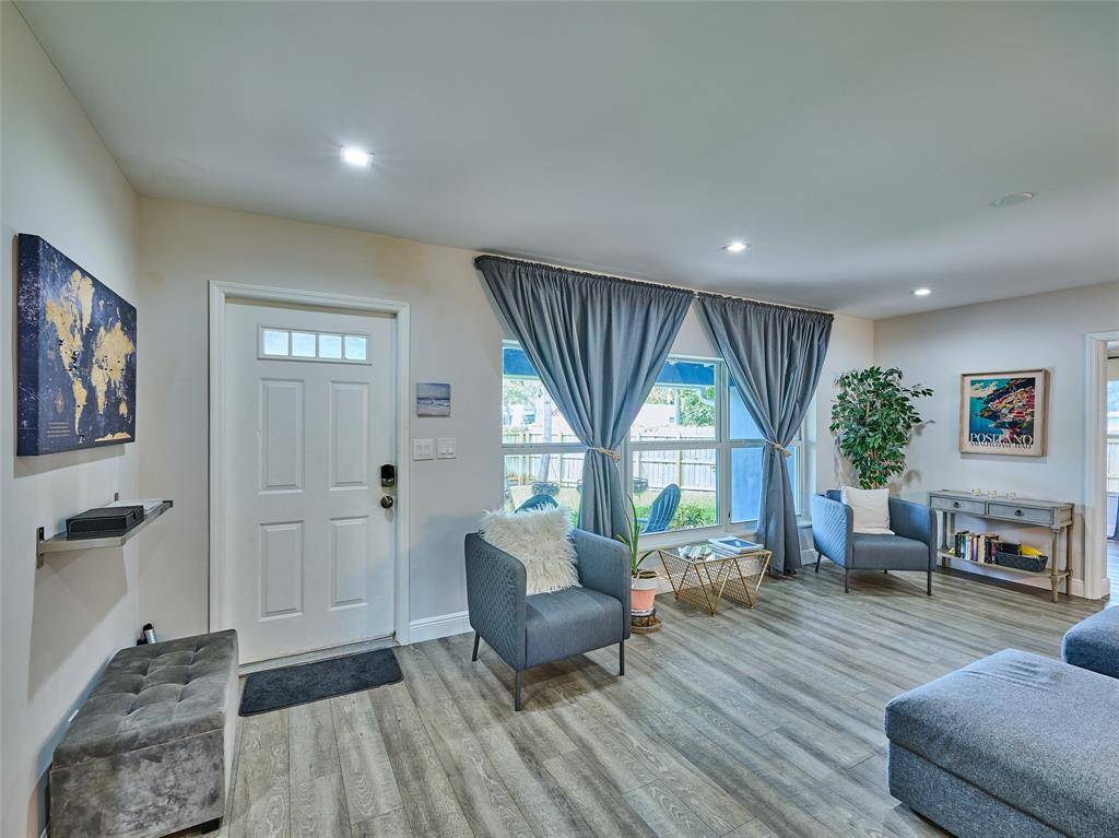 Fort Lauderdale, FL 33304,801 NE 15th St