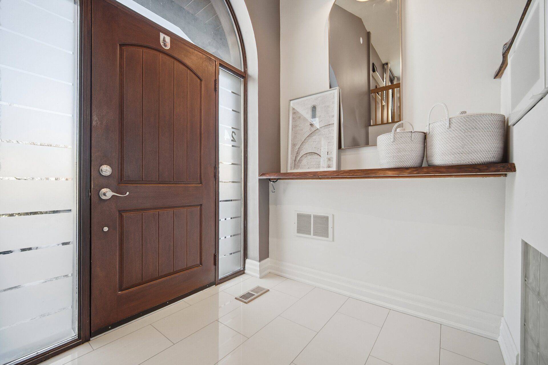 Mississauga, ON L5M 1E9,24 Joymar DR