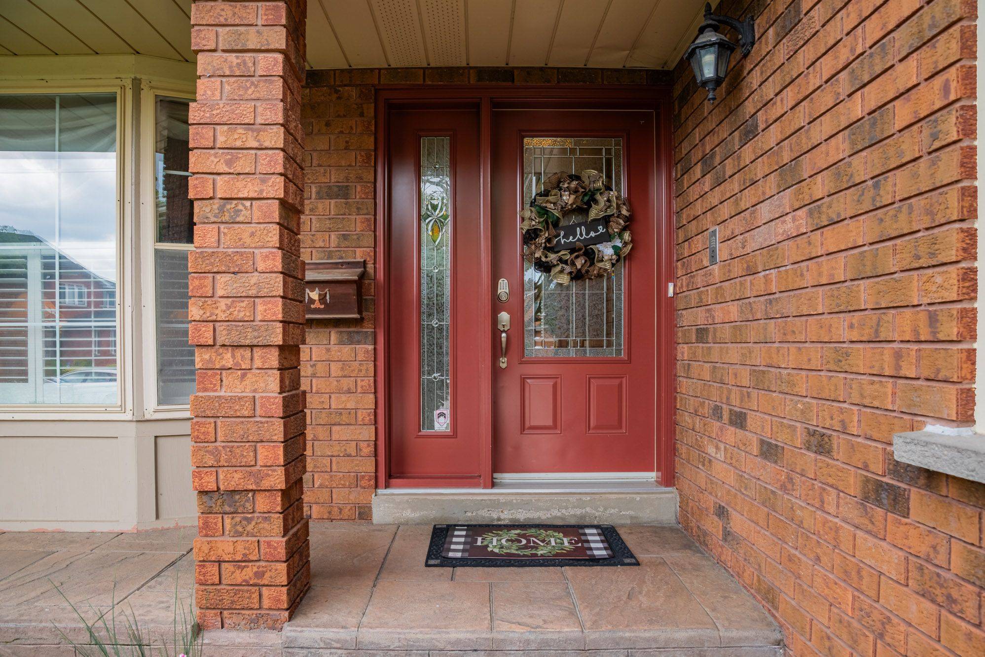 Mississauga, ON L5M 3E5,2054 Teeside CT