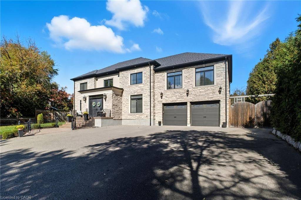 Cambridge, ON N1R 5S4,855 Avenue RD