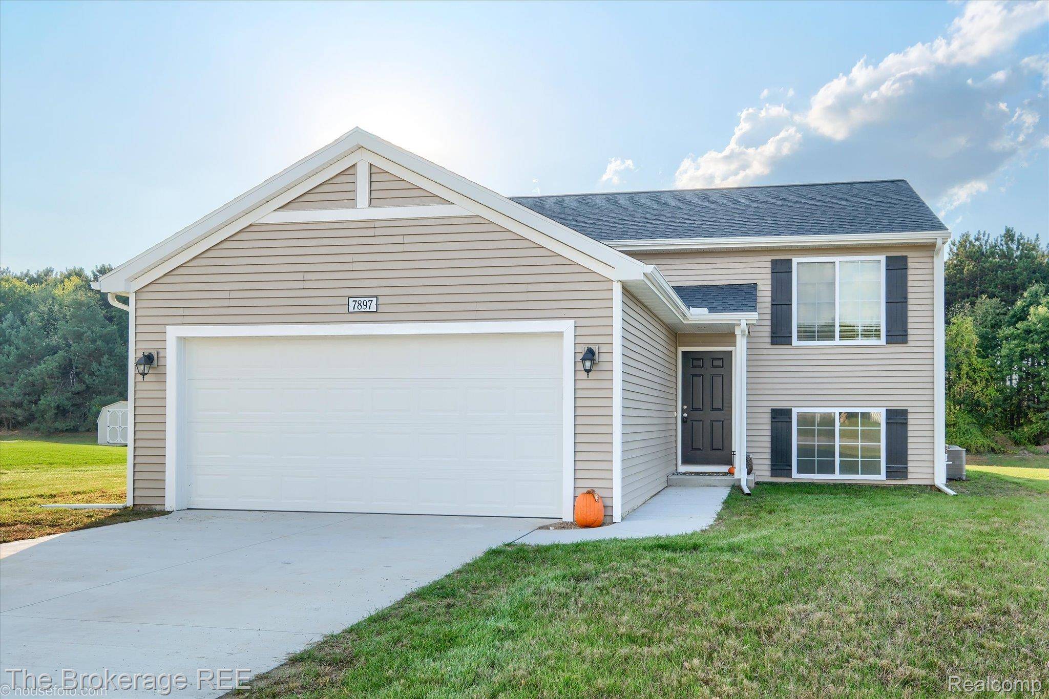 Belding, MI 48809,7897 Sierra DR