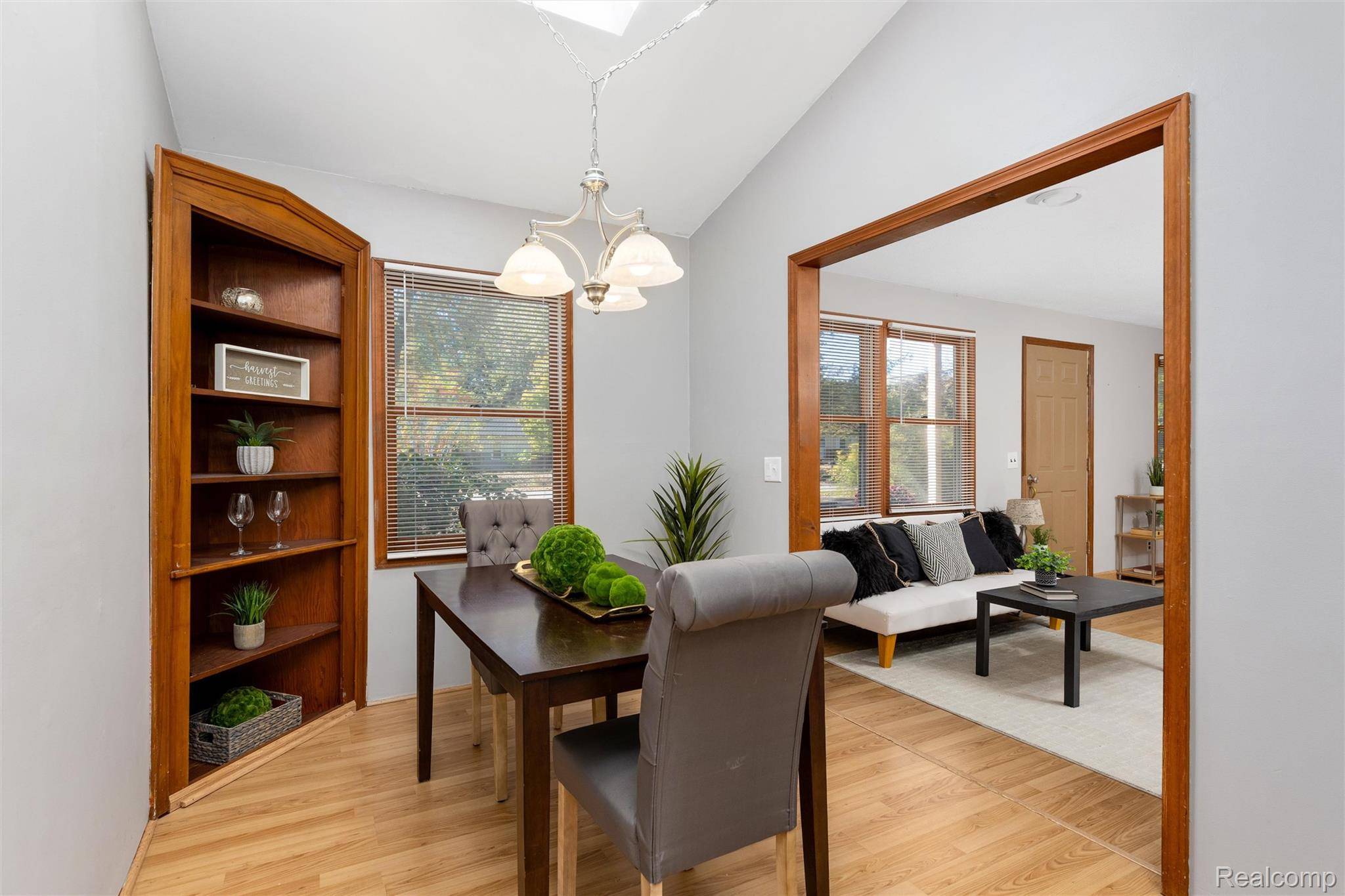 Farmington Hills, MI 48335,21326 Flanders ST