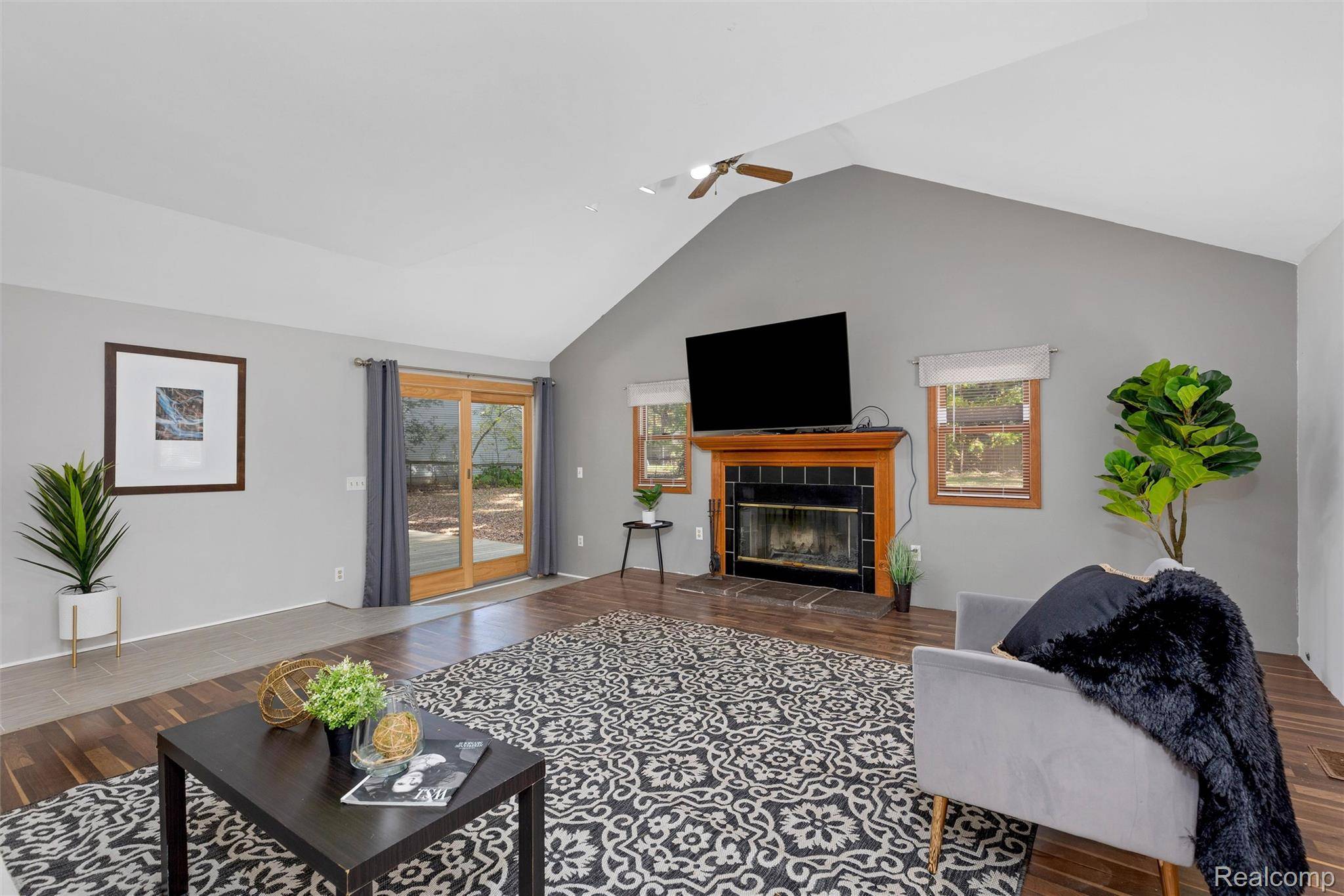 Farmington Hills, MI 48335,21326 Flanders ST