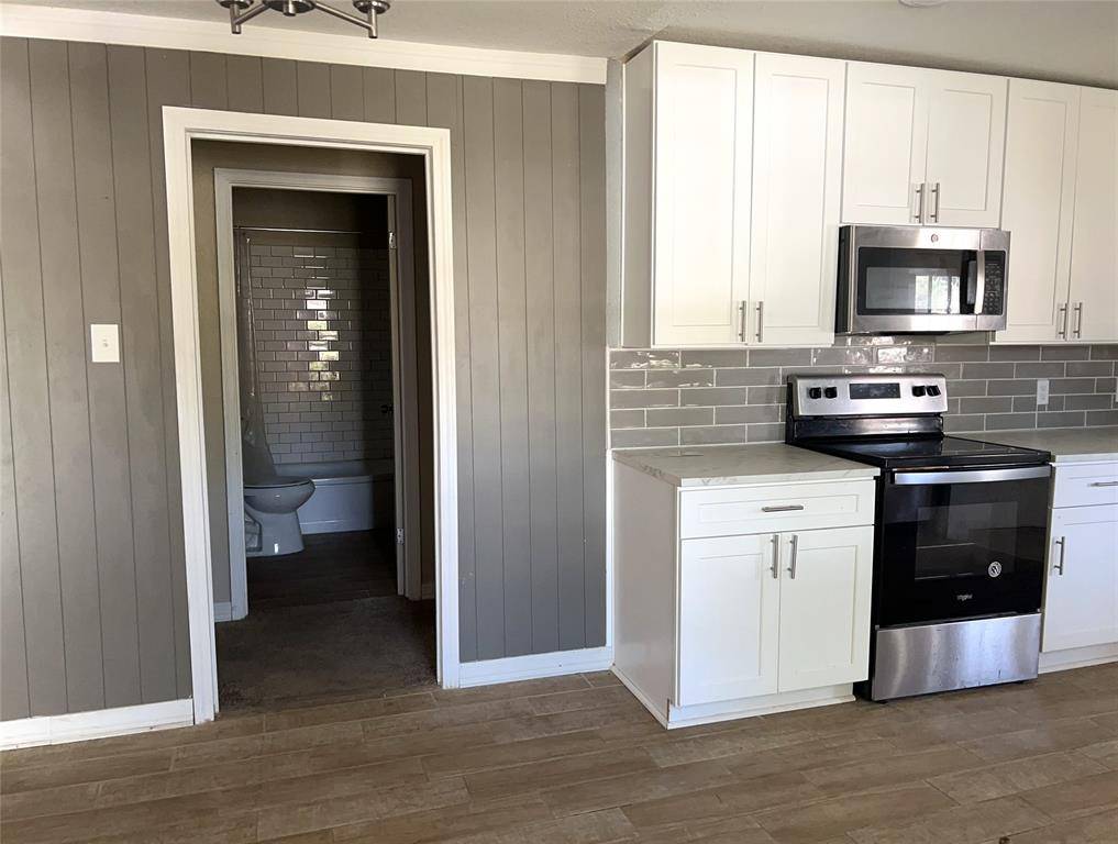 San Antonio, TX 78223,302 Mcdougal Avenue