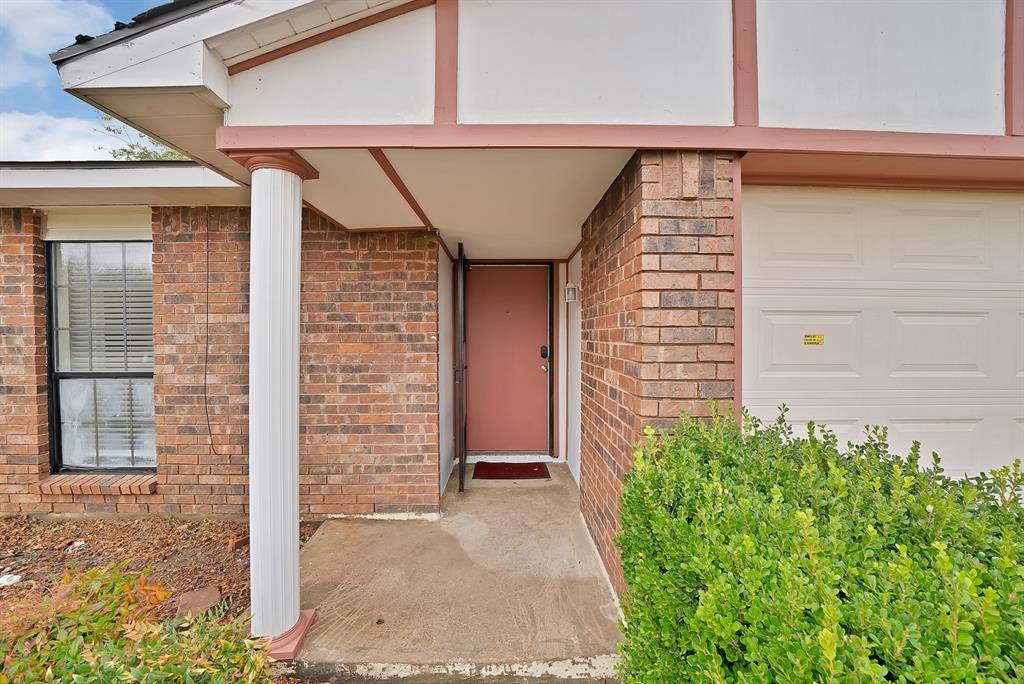 North Richland Hills, TX 76182,6437 Sunset Road