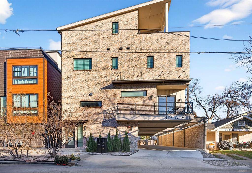 Dallas, TX 75208,419 W 9th Street #102