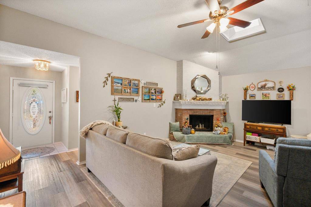 Arlington, TX 76017,5724 Autumn Wheat Trail