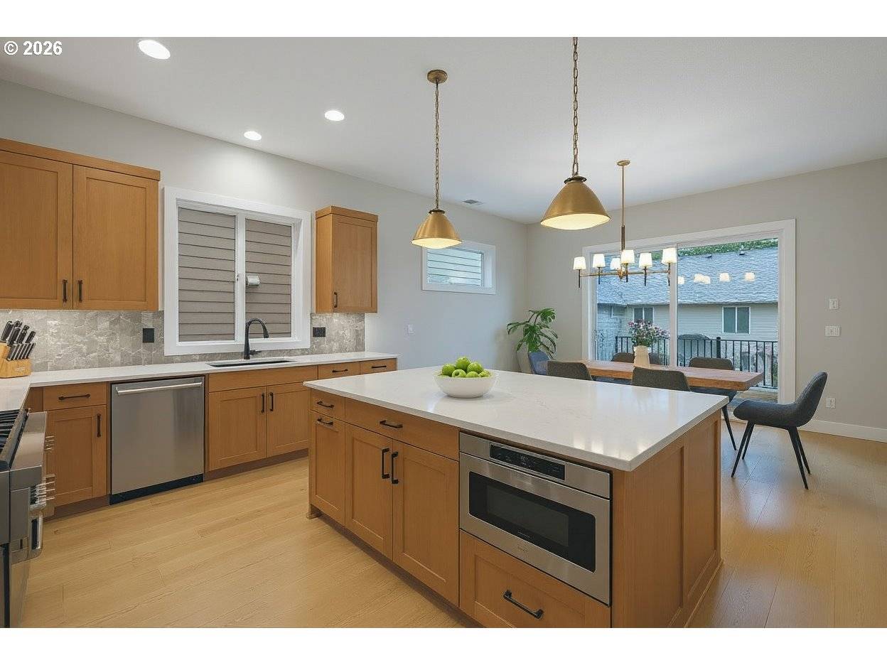 Tigard, OR 97223,12837 Sunny TER