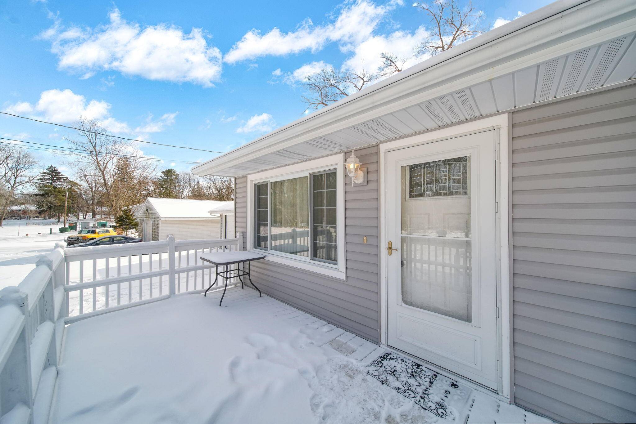 Jackson, MI 49203,335 Prairie ST