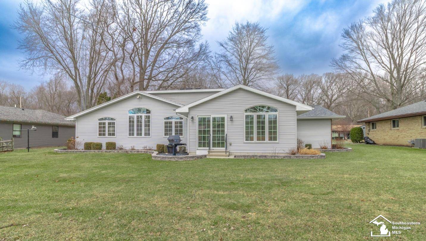 Temperance, MI 48182,1191 Mapleway DR