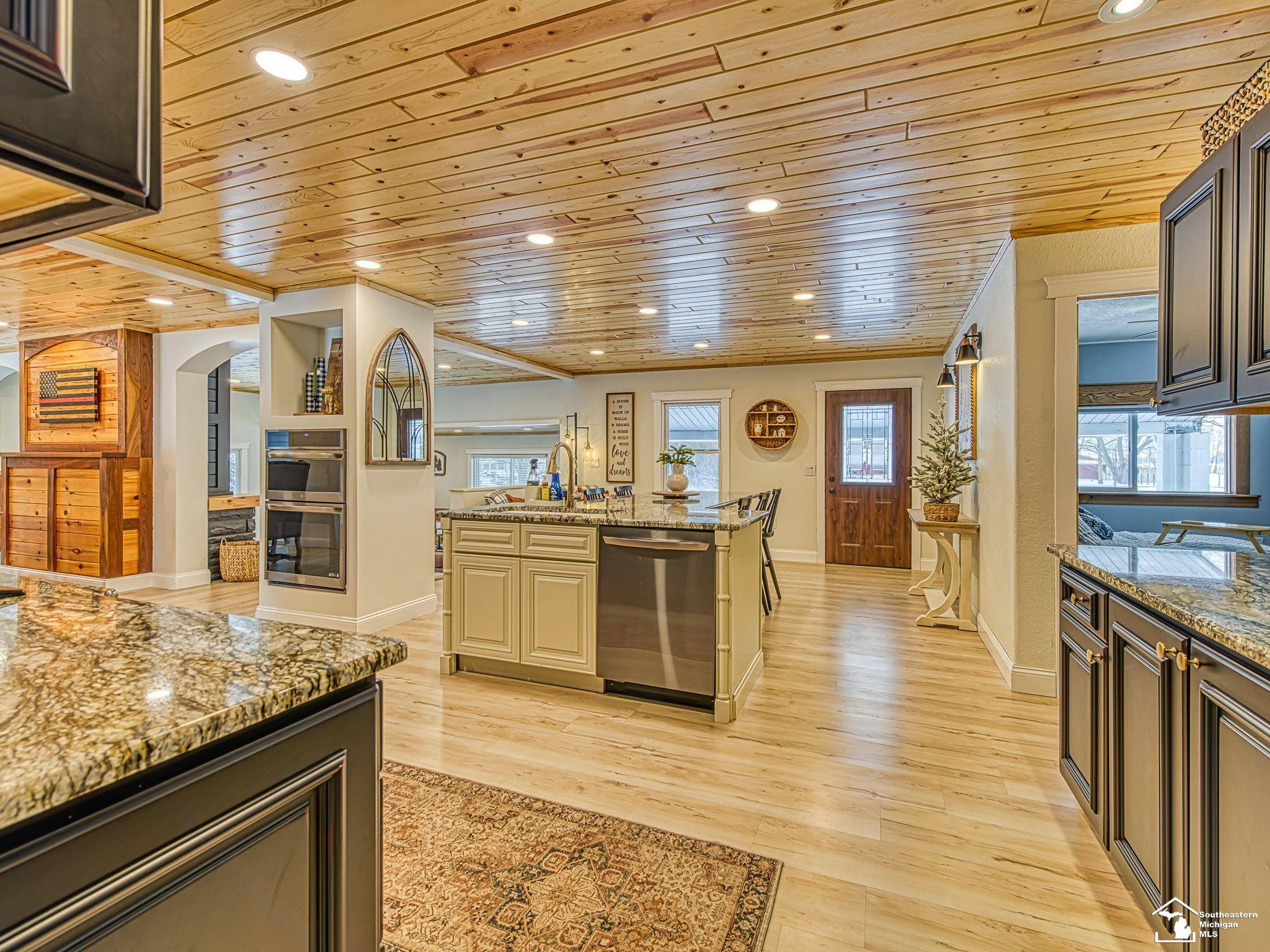 Petersburg, MI 49270,6901 Summerfield RD