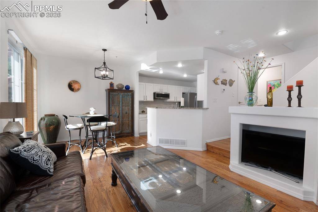 Colorado Springs, CO 80906,3294 Apogee VW