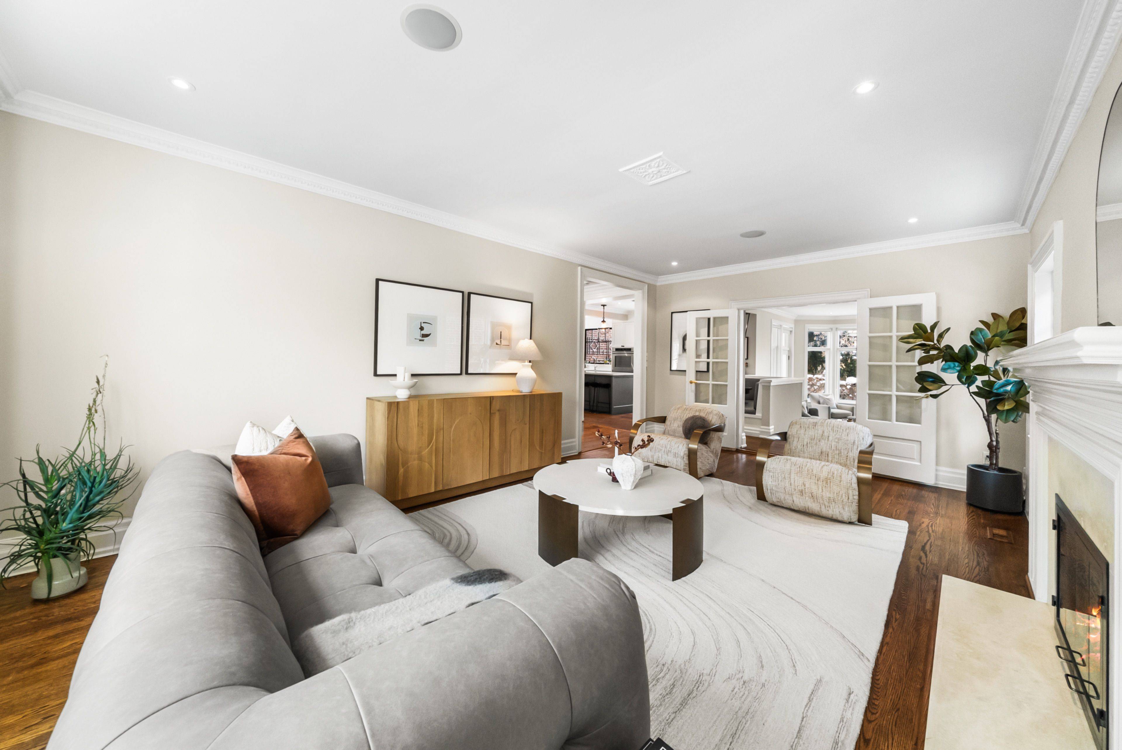 18 Glengowan RD, Toronto C04, ON M4N 1E8