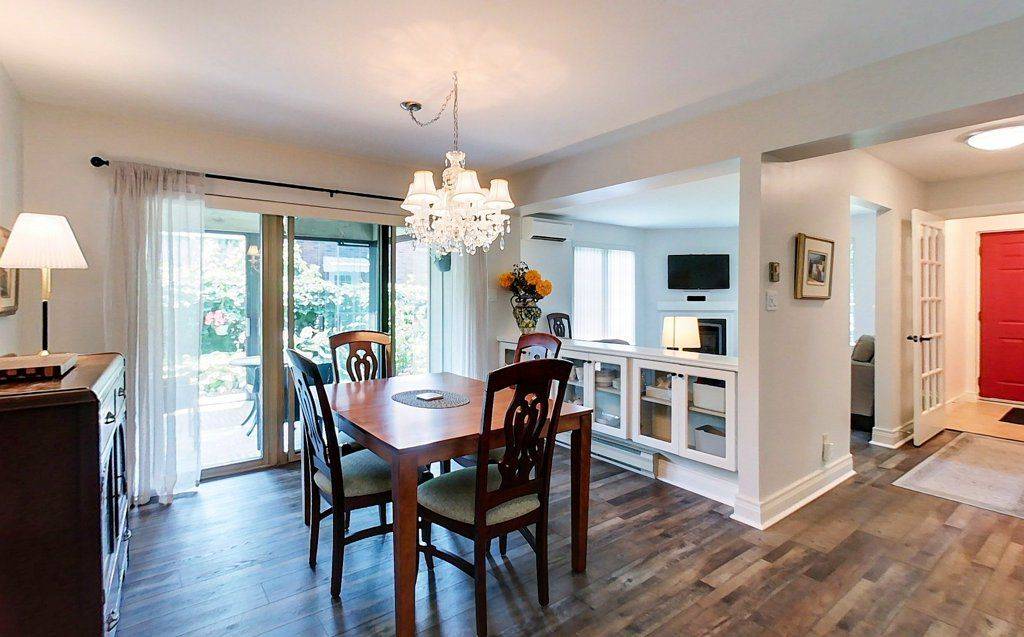 Collingwood, ON L9Y 3M2,115 Robinson ST