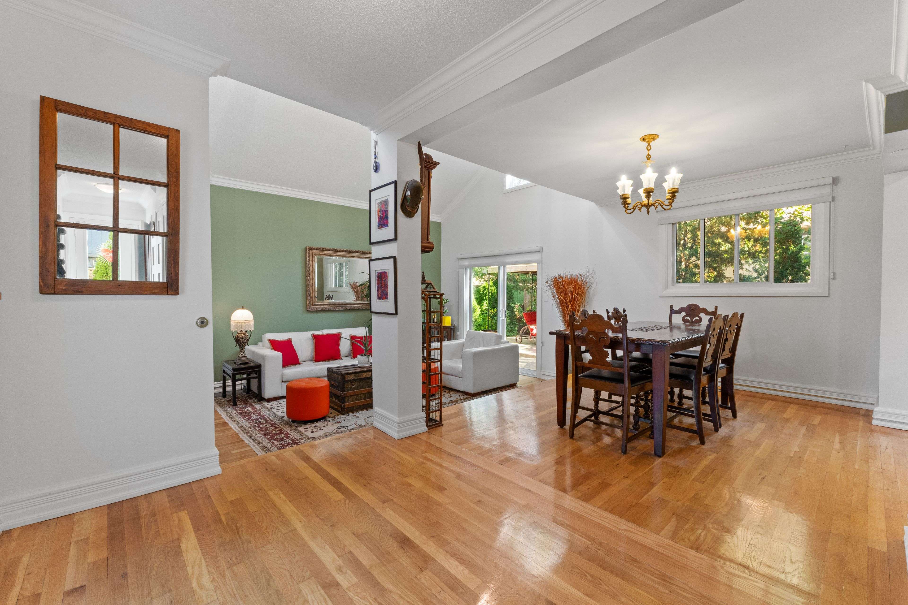 Mississauga, ON L5N 5V1,7 Pierpont PL