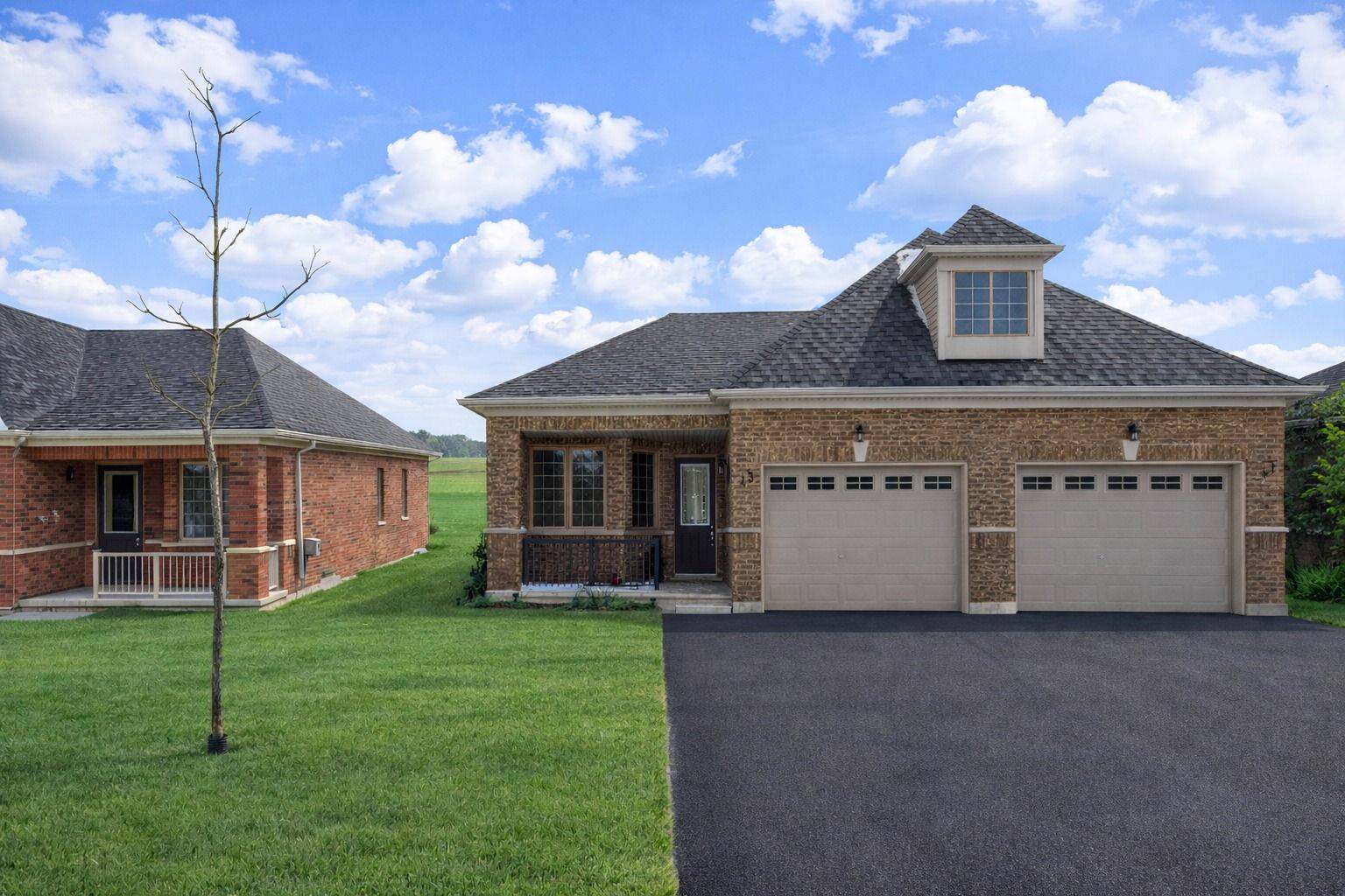 Tillsonburg, ON N4G 0H9,43 Harvest AVE