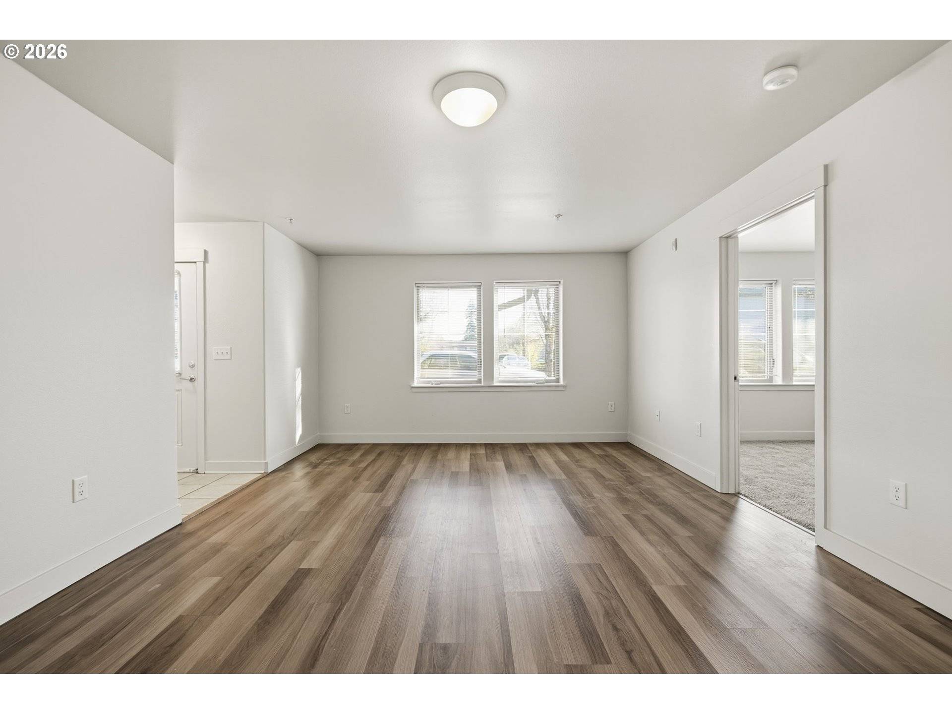 Portland, OR 97220,9837 NE IRVING ST ##302