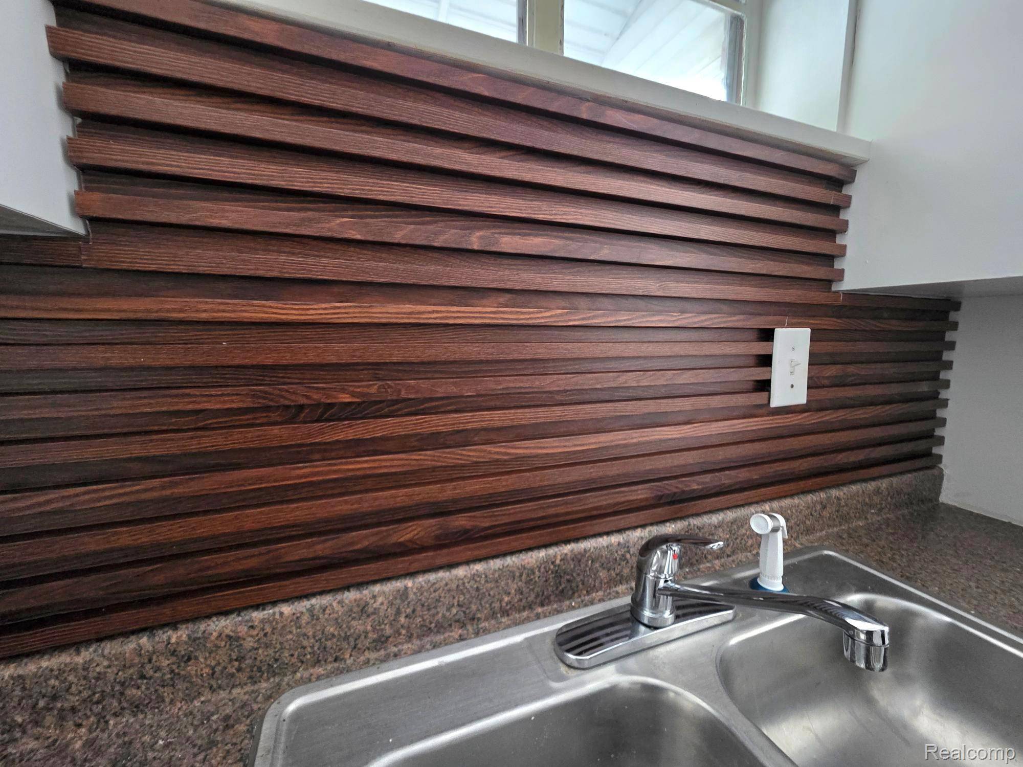 Detroit, MI 48219,18244 Lenore