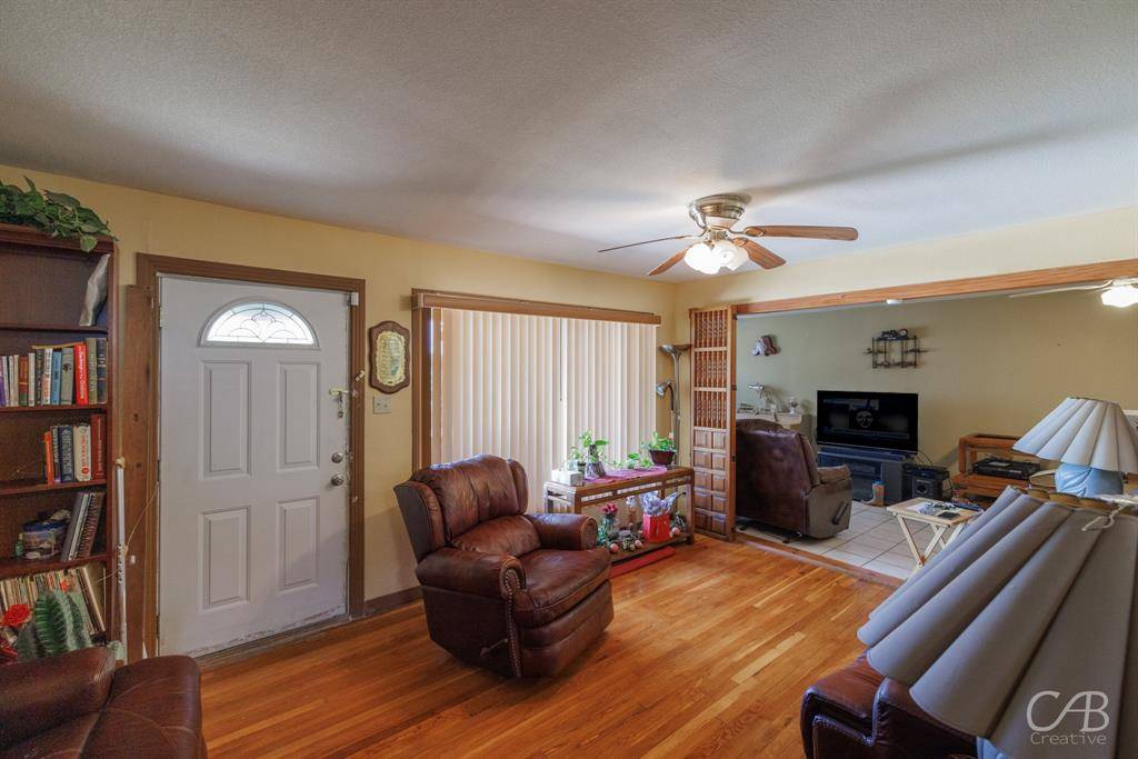 Eastland, TX 76448,1406 W Commerce Street