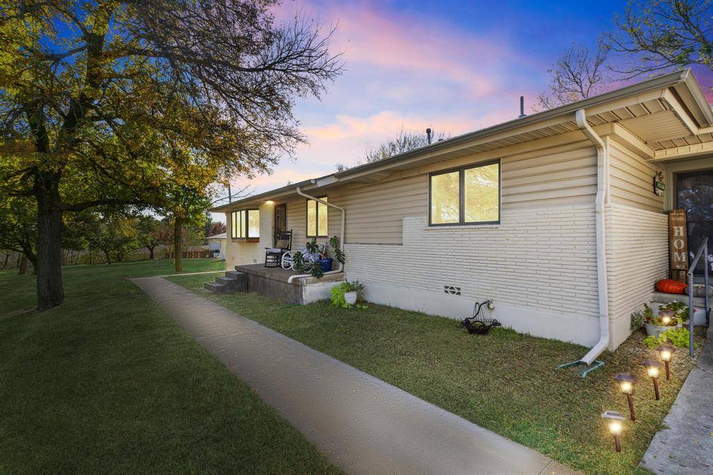 Weatherford, TX 76085,1829 N Main Street