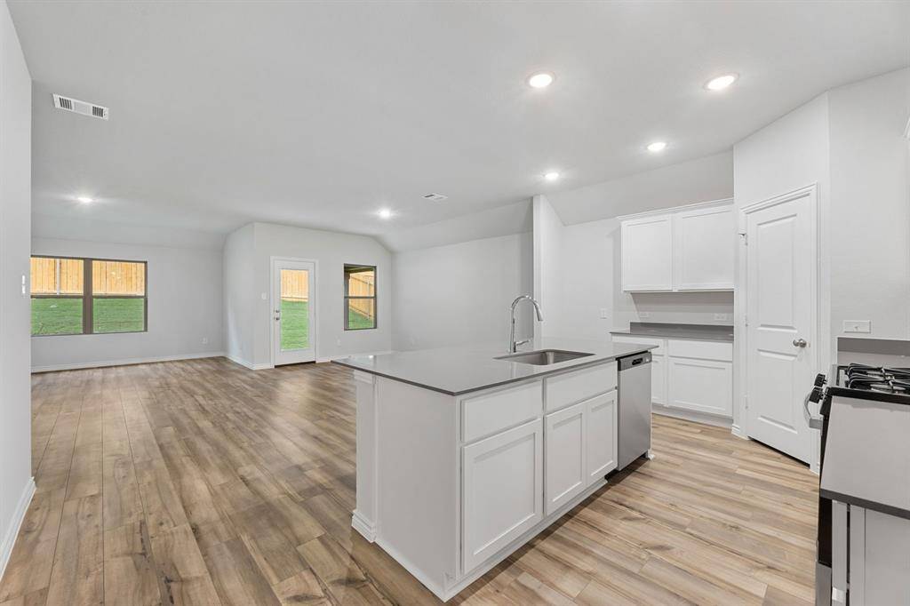 Denison, TX 75020,3855 Rose Hill Court