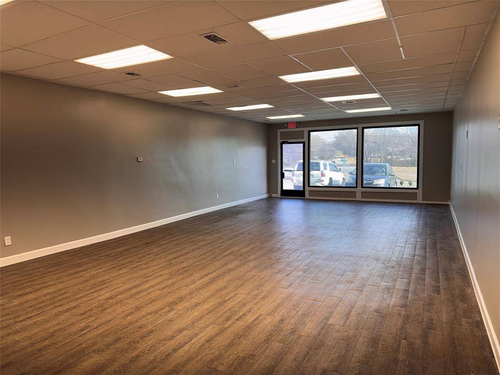 Benbrook, TX 76116,3450 Williams Road #B