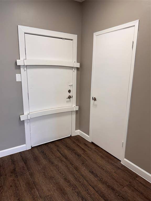 Benbrook, TX 76116,3450 Williams Road #B