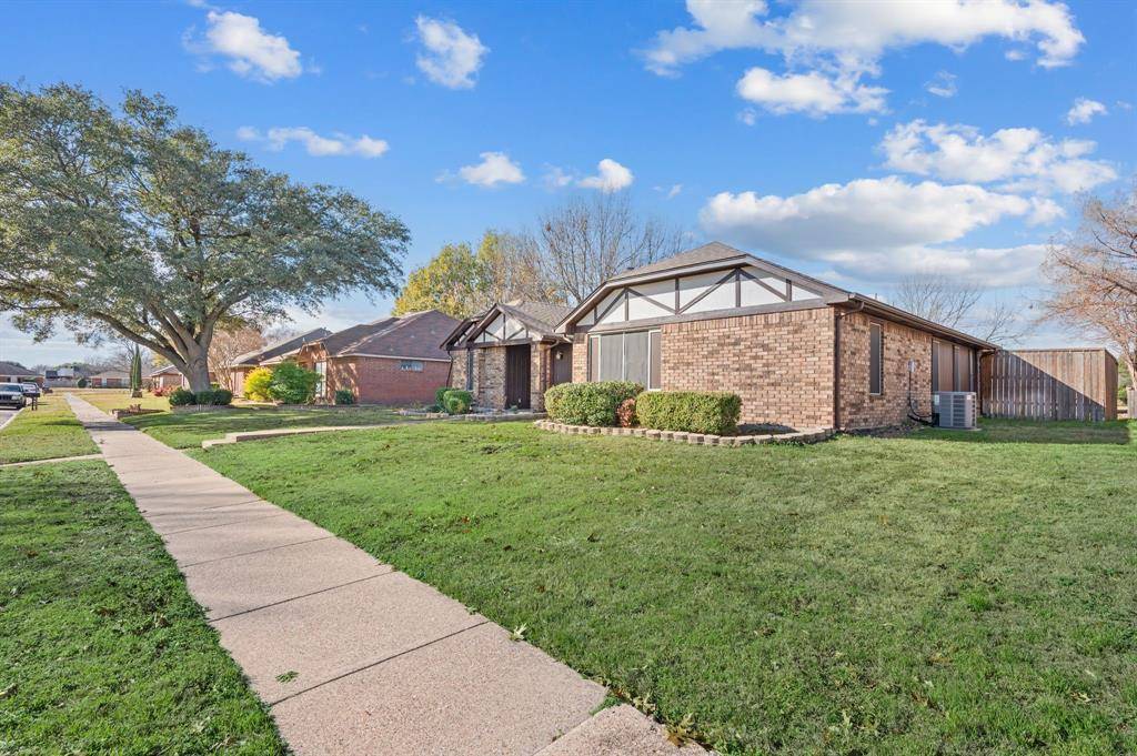 Garland, TX 75040,2813 Andrea Lane